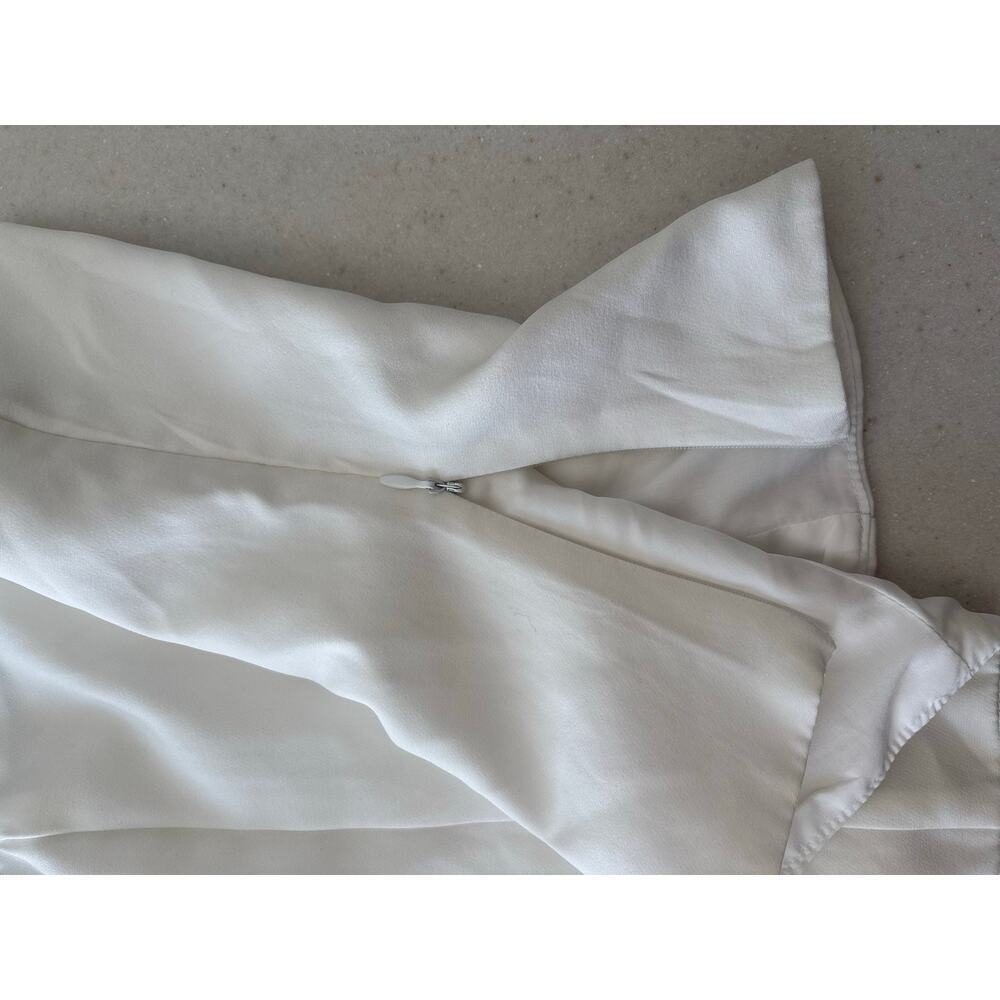 White Satin Lace Trim Cami Top Women’s
Adjustable Straps Y2K Minimalist - Picture 3 of 9